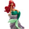 Bullyland 12310 - Figura di Gioco, Walt Disney Arielle la Sirena su Una Roccia, Circa 8,5 cm di Altezza, Figura Dipinta a Mano, Senza PVC, per i Bambini a Giocare con la Fantasia