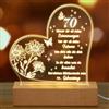 Fiada Compleanno Donna Uomo Regali di Compleanno per 70 Luce Lampada Regalo in Acrilico con Incisione 70° per Moglie Mamma Amici Marito Madre Idee