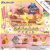 Pokémon a casa! Mascotte relax set completo 4 capsule giocattolo gratis NUOVO