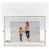 LEEMASING Cornice portafoto galleggiante, in metallo e vetro, da tavolo, per San Valentino, matrimonio, casa o ufficio, adatta per foto da 17,8 x 12,7 cm (argento, 17,8 x 12,7 cm)