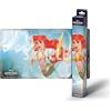 Ravensburger - Disney Lorcana TCG: Set 11 Winterspell | Tappetino Mtg Per Carte Con Dimensioni 61 X 34,3 Cm | Disney Lorcana Con Un Design Unico | Playmat Mtg Per Giochi Da Tavolo Di Qualità