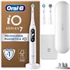 Oral-B Spazzolino Elettrico Ricaricabile iO 7 Bianco, 3 Testine Di Ricambio, 1 Custodia Da Viaggio. 1 Spazzolino
