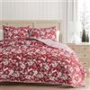 Martha Stewart Trapunta classica, leggera, incredibilmente morbida e resistente alle pieghe, con federe abbinate, set da letto da 3 pezzi, motivo cervo danzante, rosso, matrimoniale
