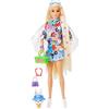 Barbie-Extra Bambola n.12 Snodata con Lunghissimi Capelli Biondi con Cuoricini con Completo Floreale, Coniglietto e Accessori, Giocattolo per Bambini 3+ Anni, HDJ45