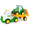 TOMY John Deere Johnny e il suo carro attrezzi, set di giocattoli per trattore da trasporto, set di fattoria per tutti i piccoli, giocattolo da spingere adatto a ragazzi e ragazze di 18 mesi, 2, 3 anni +