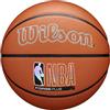 Wilson Pallone da Basket NBA Forge Plus, Con Rivestimento Pure Feel, Presa D'Élite e Rimbalzo Costante, Ritenzione D'Aria Ottimale, Colore: Marrone, Taglia: 7