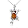 AMBEDORA Collana da donna Frog I, argento sterling ossidato, ambra baltica naturale color cognac, ciondolo in argento con catena
