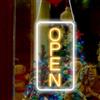 GBKDQQ Targa LED Open Neon con adattatore da 12 V on/off, luminosità regolabile, per negozi, bar, salone, negozio e caffetteria, giallo/bianco, segnale al neon sign, 18 x 38 cm, verticale