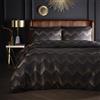 HOUSE LLEWELYN - BOWEN Laurence Llewelyn-Bowen Parure Copripiumino 96% Poliestere 4% Poliestere Metallico, Matrimoniale 200x200cm, Nero, Jacquard Chevron, Chiusura con Bottoni, 2 Federe