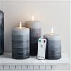 Lights4fun, Set di 3 candele TruGlow in cera grigia invecchiata senza fiamma, a LED, funzionamento a batteria, con telecomando