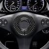 KUNGKIC Per Mercedes-Benz SLK R171 2004 2005 2006 2007 2008 2009 2010 coprivolante auto adesivo in fibra di carbonio adesivo marcatura centrale volante adesivo decorazione volante auto accessori