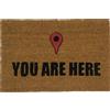 KOKO DOORMATS Zerbino Ingresso casa - Tappeto divertenti in fibra di cocco e base antiscivolo da PVC, da esterno e interno con misure 40x60cm (You Are Here)