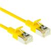ACT Giallo 7 metri LSZH U/FTP CAT6A cavo patch slimline per datacenter senza strappi con connettori RJ45 (DC7807)