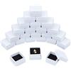 NBEADS Portagioie in Cartone da 24 pz, Confezione Regalo Quadrata Bianca da 5.1x5.1x3.3 cm con Spugna Nera per Confezioni Regalo di Gioielli