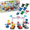 LEGO DUPLO Town Auto da Corsa e Piloti Team F1 - Giochi per la Motricità Fine per Bambini e Bambine da 2 Anni in su - Include 10 Macchine Giocattolo, Gru, Semaforo e Podio - Idea Regalo - 10445