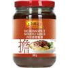 Lee Kum Kee Salsa Piaccante Sichuan per Noodles - Lee Kum Kee 386 g