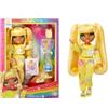 Rainbow High Junior High PJ Party - Sunny (giallo) - Bambola snodata da 22 cm con morbida tutina, pantofole e accessori da gioco - Età 4-12