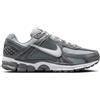 NIKE ZOOM VOMERO 5