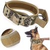 AKOFIC Collare Tattico Cane Regolabile con Maniglia di Comando, Collare per Cani Militare in Nylon con Fibbia in Metallo, Imbottito Riflettente Collare per Cani di Taglia Media e Grande Addestramento