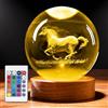 GOEDCH 8cm 3D Horse Glass Ball Night Light con base in legno: luce notturna a sfera di cristallo 3D con telecomando, lampada a sfera di cristallo a forma di cavallo in 16 colori per Natale, Ringraziam