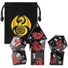 DND DADO Set di Dadi in Metallo DND, Motivo Drago Rosso, 7 pezzi di Dadi Poliedrici in Metallo, D4, D6, D8, 2 D10 (00-90 e 0-9), D12 e D20, Regali D&D con Sacchetto Regalo, Accessori per Giochi di Ruolo, Nero