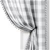 Treatmentex Tende a quadri con pompon, per soggiorno, 200 cm, motivo a scacchi, con motivo a quadretti, in lino, semitrasparente, rustico, a quadretti, con 2 pannelli, colore: bianco e grigio