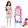 Barbie Carriere - Maestra, set con bambola mora in abito stampato e bambina alunna, lavagna e accessori per l'insegnamento inclusi, giocattolo per bambini, 3+ anni, JCR76