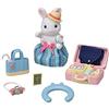 Sylvanian Families 5641 Set da viaggio weekend, mamma Coniglio Neve