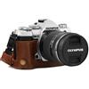 MegaGear MG1865 - Custodia in vera pelle, compatibile con Olympus OM-D E-M5 Mark III, colore: Marrone