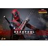 Hot Toys Marvel Comics Deadpool & Wolverine Deadpool (versione in battaglia) Personaggio da collezione in scala 1/6, 30,5 cm