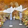 Generic 2 pezzi Lampada da Terra a Forma di Farfalla per Matrimonio, Luce LED Creativa in Piedi, Decorazione da Appendere al Soffitto, Accessori per Feste