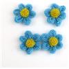Blausky 50 pezzi piccoli fiori lavorati a maglia, fiore in filato, mini toppe ricamate, applicazioni per cucire vestiti fai da te, jeans, magliette, zaini, scarpe, 4 x 4 cm, blu
