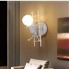 Partenopea® Applique lampada moderna da parete con omino decorativo e portalampada attacco per lampadine E27 (Omino su scala, Bianco)