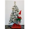 Aurora Store Albero di Natale INNEVATO con LUCI e Pupazzo Elfo GIULLARE Natale Completo, 45/60/90 cm, Alberello Verde Abete Germogliato Bianco con Incorporato CAPANNA E NATIVITA' (45 cm)
