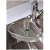 Homeponnew Cestello triangolare per lavello in acciaio inox con rete fine, design ad angolo, per scolapiatti da cucina, argento