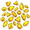 Brillabenny 36 Pietre Piatte da Cucire, Cristalli Strass Forme Mix Doppio Foro per Decorazioni Abito Pattinaggio bigiotteria Decorativa passamaneria (Oro Topazio)