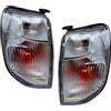 EASYSHOP24H Set 2 Fanale Fanalino Freccia Anteriore Sinistro e Destro Per King Kab Navara D22 Pick-Up Pickup da 1997 a 2002 Luce Indicatore Di Direzione Lampeggiatore Con Portalampade e Lampadine