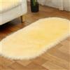 Tomifine Imitazione Lana Tappeto, Soffice Faux Tappeti Pelliccia, Adatto per Tappeto per Soggiorno, Lungo Pelliccia Morbida, Soffice, Tappetino per Il Letto (50 x 100 cm,Beige)