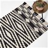 HOMESCAPES Tappeto Kilim intrecciato a mano bianco e nero, 160 x 230 cm, 100% cotone, per soggiorno, Dinan, con motivo geometrico tradizionale e nappe