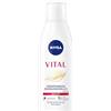 NIVEA Vital, latte detergente per la pelle matura, rimuove accuratamente il trucco e lo sporco della pelle, delicato latte detergente (200 ml)