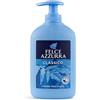 Felce Azzurra - Sapone Liquido Mani e Viso Classico Profumato, Igienizza e Idrata, Sapone Mani e Detergente Viso Gel per Igiene Quotidiana, Delicato sulla Pelle e Dermatologicamente Testato, 300 ml