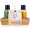 Accentra Set regalo Herbal Spa in scatola decorativa di legno, con gel doccia da 100 ml, lozione per il corpo da 100 ml e spugna a rete, confezione (carta) e bottiglie in materiale riciclato