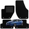 OFFICINE MILANO IL TUO STILE IN AUTO. Tappetini Volvo V40 dal 2012 al 2019 | 4 Tappetini Auto in Moquette Nero Made in Italy OFFICINEMILANO | 2 Anteriori + 2 Posteriori | Sistema di Fissaggio Compatibile con l'Originale, Fondo Antiscivolo
