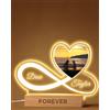 Panorama Lampada Personalizzata Cuore Infinito con Foto - 22x15 cm - Quadro Foto LED Comodino - Luce Notturna da Presa Tavolo USB - Decorazioni Casa - Regali San Valentino per lui, Donna, Compleanno.