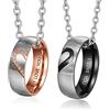 lorajewel Collana di Coppia Personalizzata in Acciaio Inossidabile Ciondolo ad Anello Inciso con Nomi Testo Regalo per Lui e Lei (Style 3)