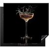 KitchenYeah© Copri Piano Cottura Induzione 58x51 cm Coprifornelli Fornello Proteggi Tutto per la Cucina Fornelli Cocktail - Nero - Spruzzi - Bicchiere
