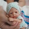 MYREBABY - Mini Bambola in Silicone da 7 Pollici, Bambino Reborn Full Body per Ragazza, Realistico Neonato in Miniatura