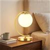 Alpinaluz Lampada da Tavolo con Globo in Vetro Opalino Bianco e Base Curvata in Acciaio Dorato Lucido, Portalampada E27, Illuminazione Moderna ed Elegante per Interni come Camera da Letto, Soggiorno