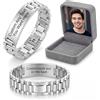 Fanery Sue Bracciale Uomo Personalizzato | Braccialetto con Incisione di Nome, Regolabile, Scatola Regalo Premium per Papà & Marito in Occasioni Speciali (Argento)