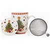 NAMAI - Tisaniera Infusiera Natalizia, 300 ML, 11 CM h x 8,5 Diametro, Porcellana Resistente, Adatta in Lavastoviglie e Microonde, Tazza Con Infusore, Idea Regalo